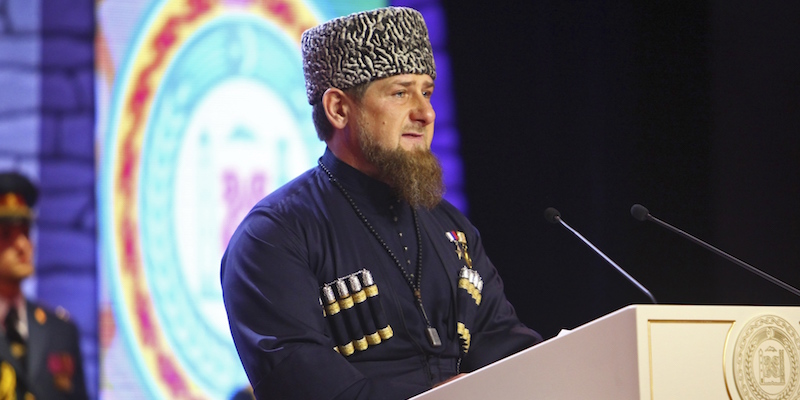 Il presidente ceceno Ramzan Kadyrov a Grozny, il 5 ottobre 2016 (AP Photo/Musa Sadulayev)