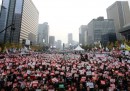 La manifestazione contro Park Geun hye