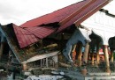 C'è stato un terremoto in Indonesia, sono morte almeno 97 persone