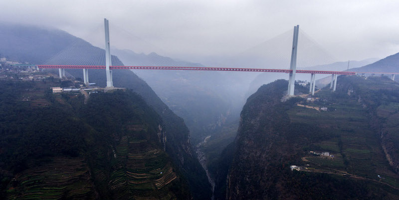 Il ponte Beipanjiang, 29 dicembre 2016
(Imagechina via Ap Images)