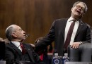 Il senatore statunitense Al Franken, del Partito Democratico, si dimetterà dopo le molte accuse di molestie sessuali
