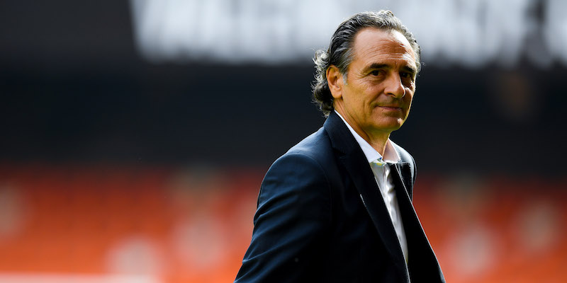 Cesare Prandelli poco prima dell'inizio della partita di Liga tra Valencia e Barcellona (David Ramos/Getty Images)