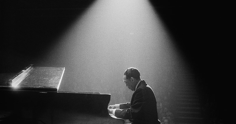 Duke Ellington a Croydon, nel Regno Unito, nel 1963 ( John Pratt/Keystone Features/Getty Images)