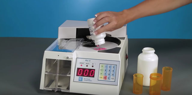 C’è una nuova canzone di Father John Misty