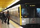 La metropolitana di Milano anticipa l'orario di apertura