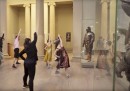 Al Metropolitan Museum of Art di New York si può fare ginnastica tra le opere d'arte