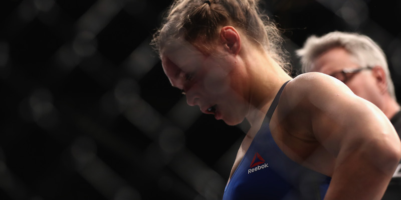 Ronda Rousey dopo la sconfitta contro Amanda Nunes (Christian Petersen/Getty Images)