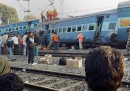 Almeno 36 morti nel deragliamento di un treno in India