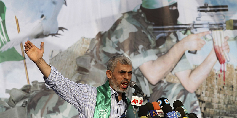 Sinwar dopo la liberazione, ottobre 2011 (AP Photo/Adel Hana)