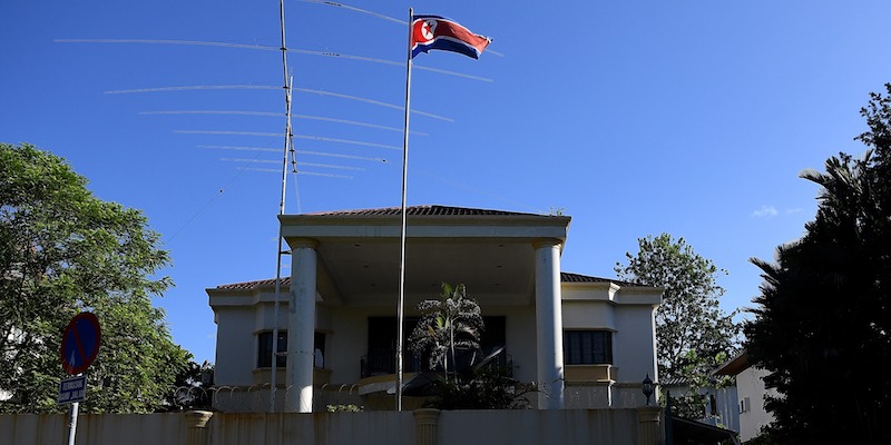 L'ambasciata nordcoreana a Kuala Lumpur, in Malesia, il 15 febbraio 2017 (MANAN VATSYAYANA/AFP/Getty Images)