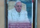 I manifesti contro il papa a Roma