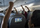 Gli schermi sui sedili degli aerei potrebbero sparire