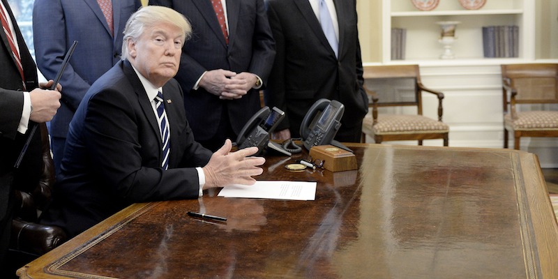 Il presidente degli Stati Uniti Donald Trump, il 14 febbraio 2017 (Olivier Douliery-Pool/Getty Images)