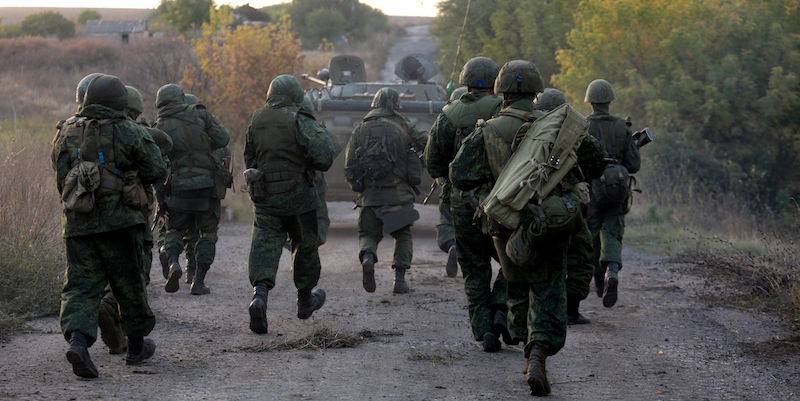 Separatisti filo-russi a Petrovske (ALEKSEY FILIPPOV/AFP/Getty Images)