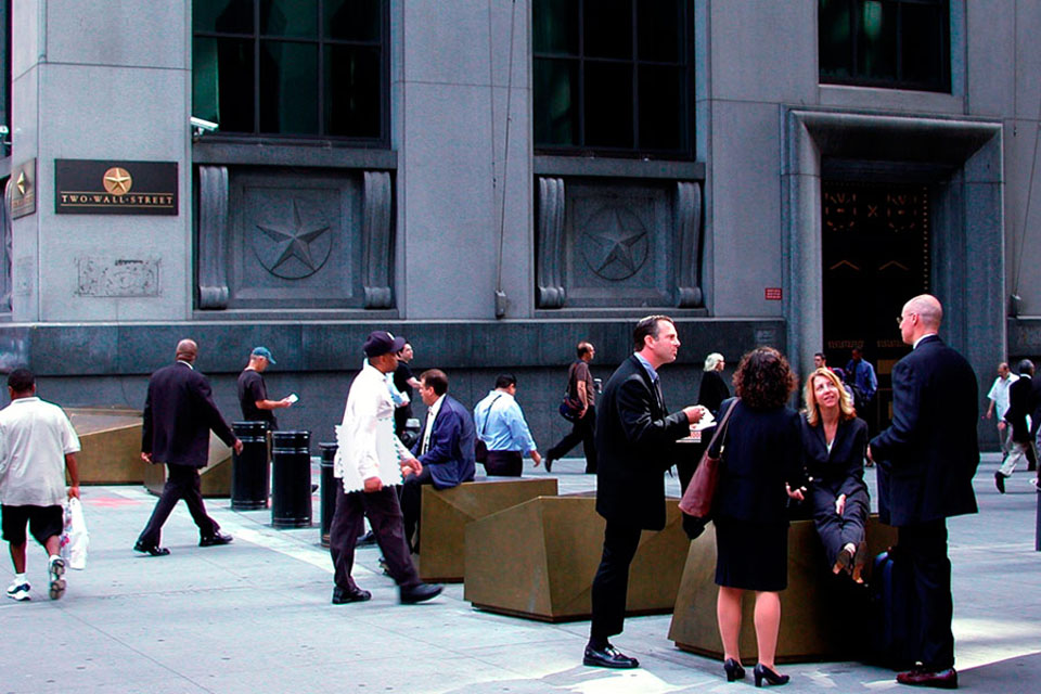 NY-Stock-Exchange-Streetscapes-Security-09