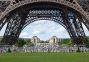 Le nuove protezioni alla Tour Eiffel contro il terrorismo