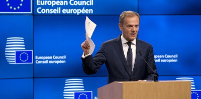 Donald Tusk al Regno Unito: «Ci mancate di già» 😭
