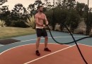Internet ha molto apprezzato questo video di Chris Hemsworth che si allena