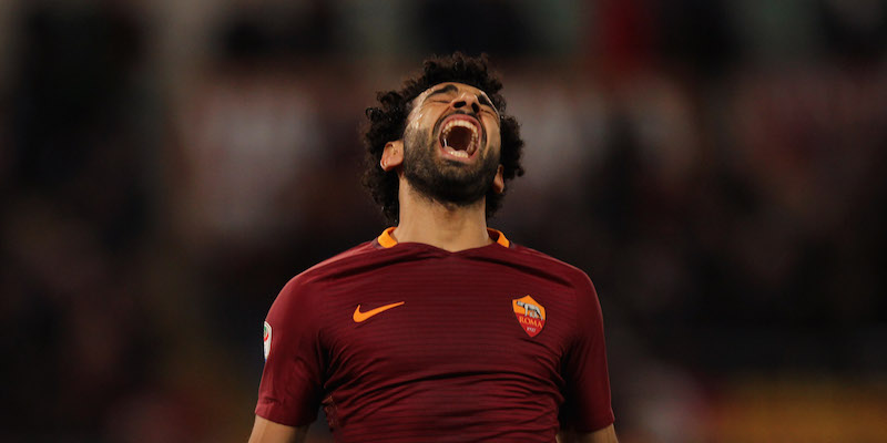 Mohamed Salah dopo il gol del 2-1 segnato al Sassuolo nel posticipo della Serie A
(Paolo Bruno/Getty Images)