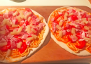 La pizza preferita del primo ministro neozelandese è quella con gli spaghetti