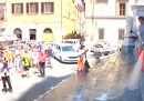Il sindaco di Firenze ha avuto un'idea furbissima per evitare i "bivacchi" davanti alle chiese