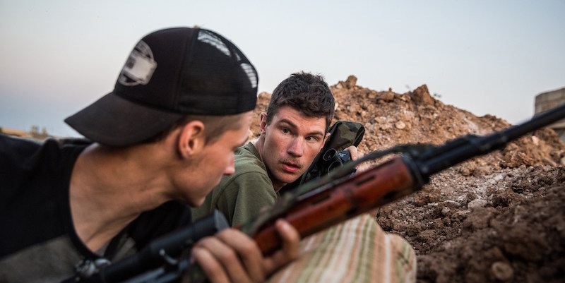 Due ex marines americani durante alcuni scontri contro lo Stato Islamico vicino a Tal Tamr, (UYGAR ONDER SIMSEK/AFP/Getty Images)