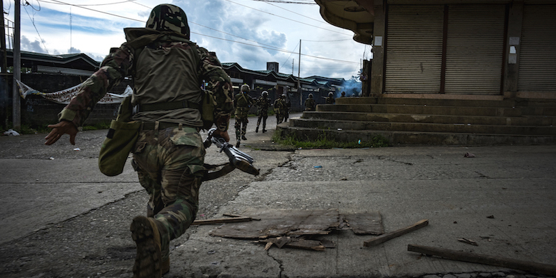 Soldati filippini a Marawi, sull'isola di Mindanao, nelle Fillipine (Jes Aznar/Getty Images)