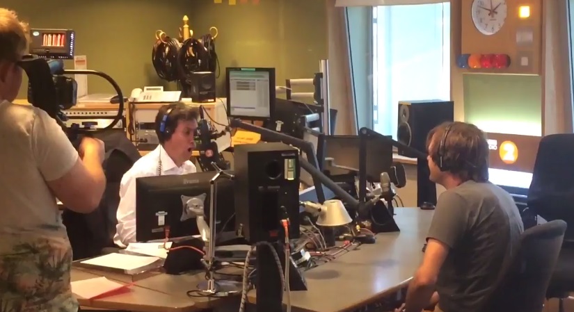 Ed Miliband non sarà mai un buon cantante di death metal