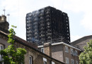 Il grande incendio in un palazzo a Londra