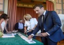 In Francia il partito di Macron ha stravinto al primo turno