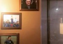 La foto di Totò Riina sulla parete di un ristorante di Tenerife, condivisa da suo figlio