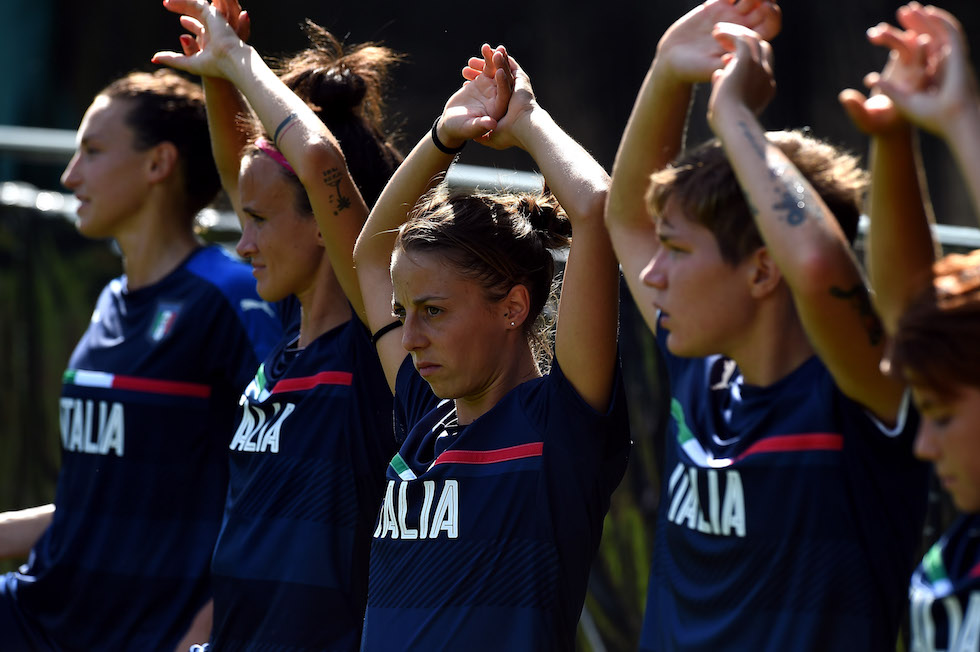 La nazionale italiana femminile di calcio durante un allenamento del 19 luglio a Rotterdam
(Tullio M. Puglia/Getty Images)