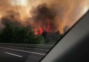 Un tratto di autostrada A1 a nord di Roma è stato chiuso per un incendio