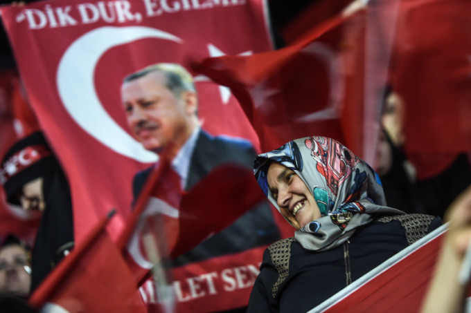 TOPSHOT-TURKEY-POLITICS-VOTE-DEMO