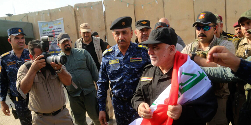 Il primo ministro iracheno Haider al Abadi (Iraqi Federal Police Press Office via AP)