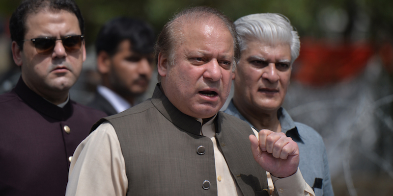 Il primo ministro del Pakistan Nawaz Sharif il 15 giugno 2017, a Islamabad (AAMIR QURESHI/AFP/Getty Images)