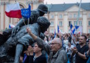Il senato polacco ha approvato una legge che permette al governo di influenzare la corte suprema