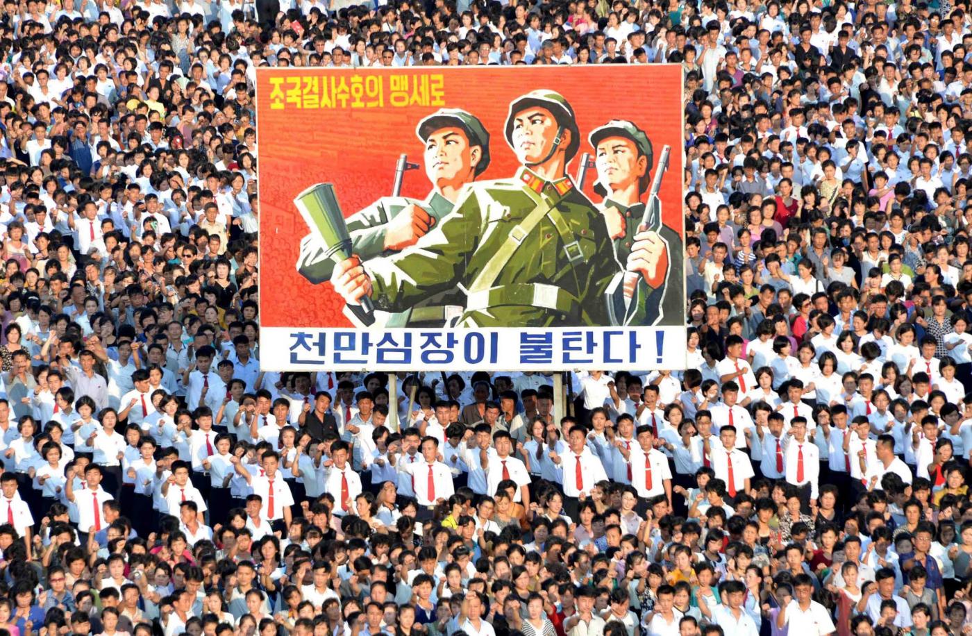 Corea del Nord, manifestazione di massa per protestare contro le sanzioni Onu