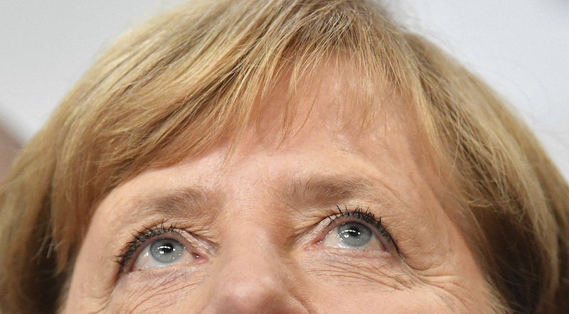Angela Merkel (Boris Roessler/dpa via AP)