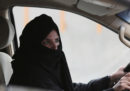 L'Arabia Saudita ha chiesto alle attiviste contro il divieto di guida per le donne di non commentarne l'abolizione