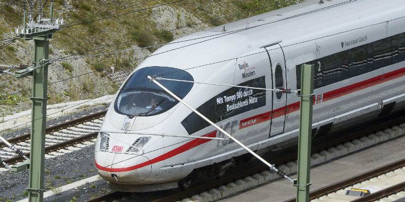 Almeno 27 persone sono rimaste ferite nello scontro tra due treni ad Andermatt, in Svizzera