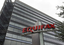 I dati di 143 milioni di clienti di Equifax sono stati rubati in un attacco hacker