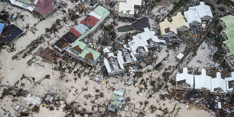 Foto aerea delle conseguenze del passaggio dell'uragano Irma sull'isola di Saint Martin, 6 settembre 2017
(Gerben Van Es/Dutch Defense Ministry via AP)