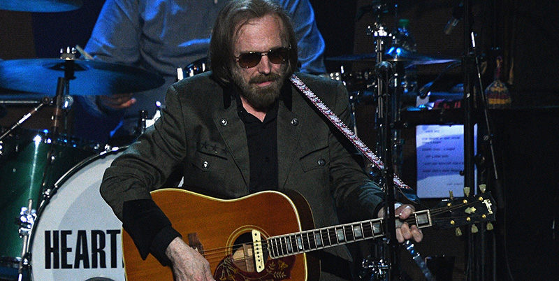 Il cantautore Tom Petty è morto per un'overdose accidentale di farmaci antidolorifici
