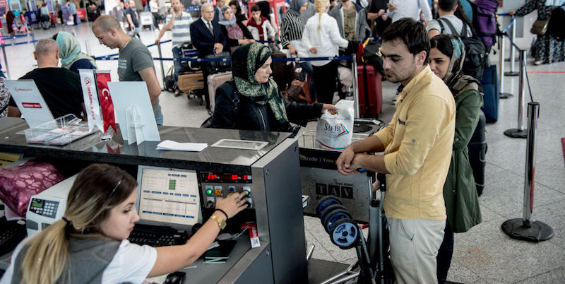 Stati Uniti e Turchia hanno sospeso il reciproco rilascio dei visti per entrare nel paese