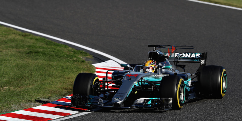 Lewis Hamilton, vincitore del GP del Giappone, durante la gara (Mark Thompson/Getty Images)