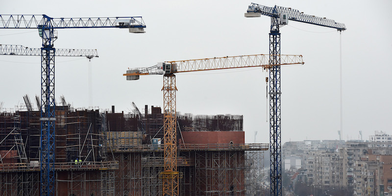 Lavori alla chiesta ortodossa di Bucarest, dicembre 2015 (DANIEL MIHAILESCU/AFP/Getty Images)