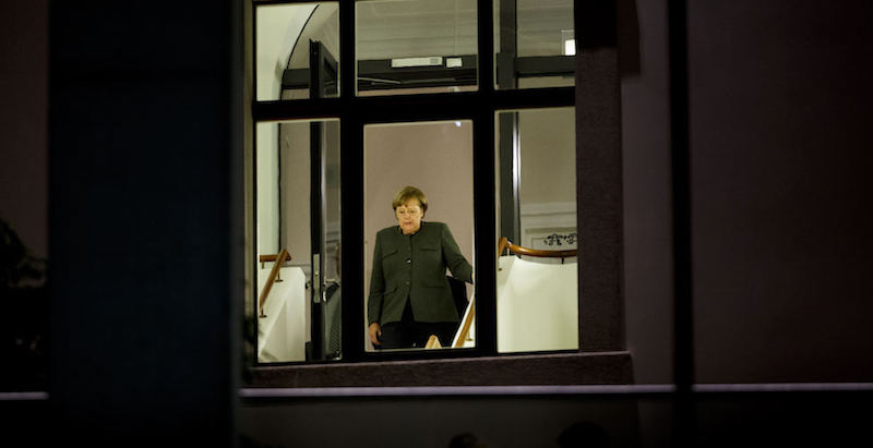 Una notte di intensi negoziati in Germania