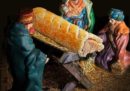 Una catena di panetterie britannica ha sostituito Gesù con un würstel, e ovviamente poi se ne è pentita