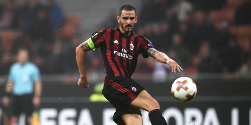 Leonardo Bonucci nella partita d'andata contro l'AEK: stasera sarà la sua prima partita dopo la squalifica di due giornate ottenuta contro il Genoa (MARCO BERTORELLO/AFP/Getty Images)